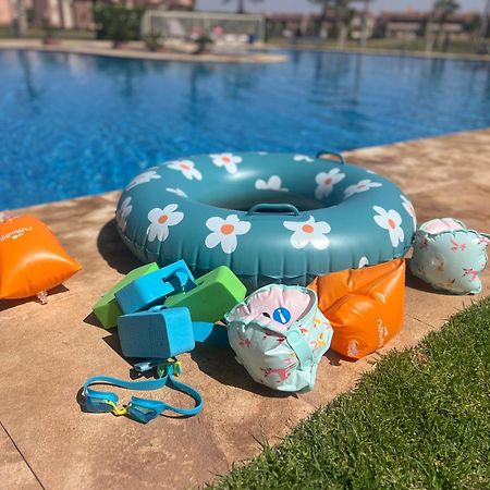 Mini-Villa Situee Dans Une Residence Prestigia A Marrakech, Avec Une Vue Sur La Piscine Et Le Golf Une Securite 24H Sur 24 Et Une Proximite Ideale De L Aeroport 5 Minutes C Est Une Offre Parfaite Pour Des Vacances Марракеш Экстерьер фото
