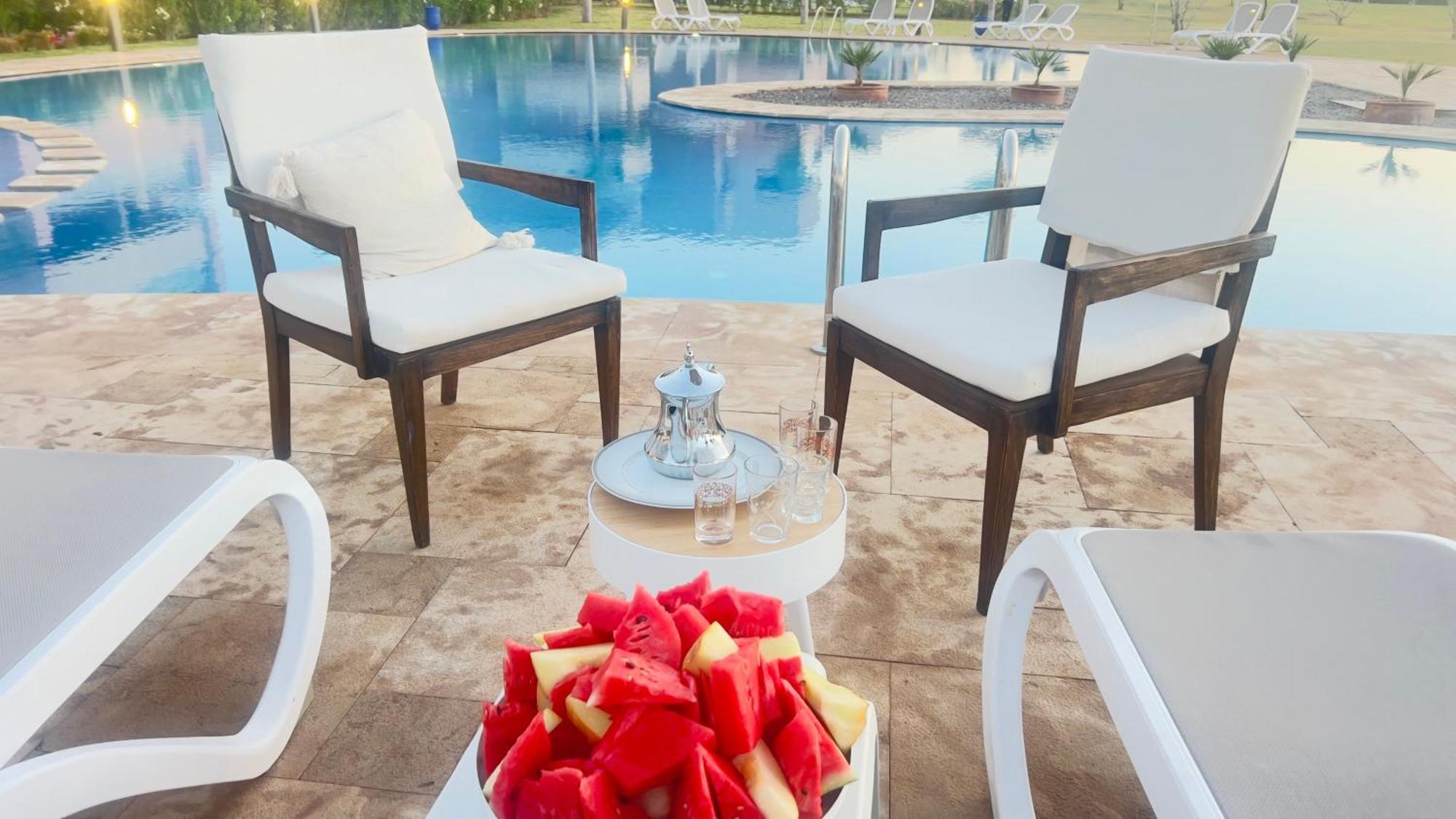 Mini-Villa Situee Dans Une Residence Prestigia A Marrakech, Avec Une Vue Sur La Piscine Et Le Golf Une Securite 24H Sur 24 Et Une Proximite Ideale De L Aeroport 5 Minutes C Est Une Offre Parfaite Pour Des Vacances Марракеш Экстерьер фото
