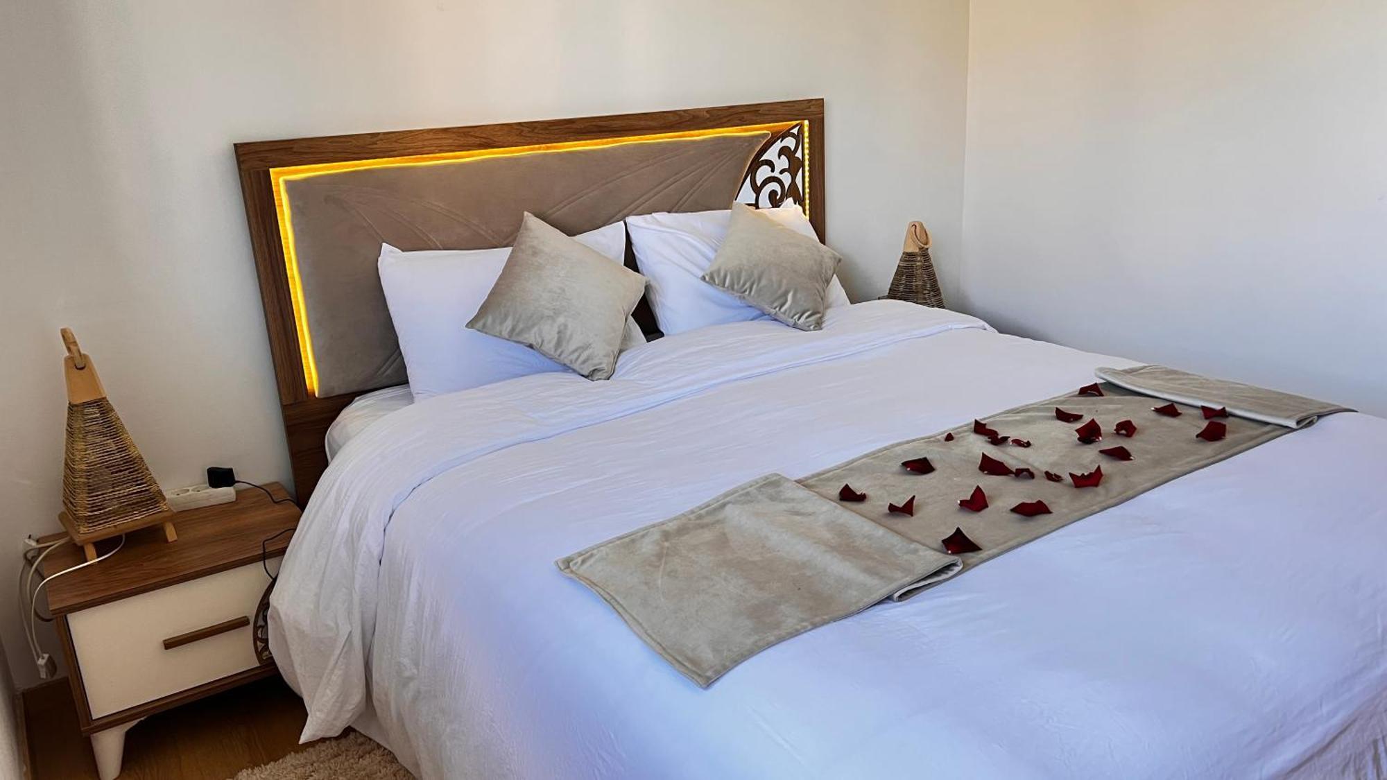 Mini-Villa Situee Dans Une Residence Prestigia A Marrakech, Avec Une Vue Sur La Piscine Et Le Golf Une Securite 24H Sur 24 Et Une Proximite Ideale De L Aeroport 5 Minutes C Est Une Offre Parfaite Pour Des Vacances Марракеш Экстерьер фото